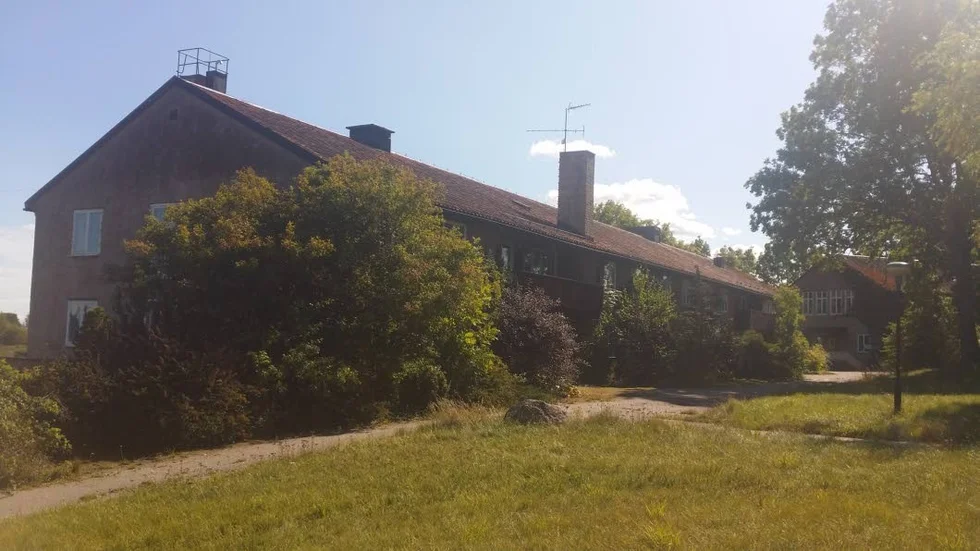 Gamla Vretagymnasiet i Berg