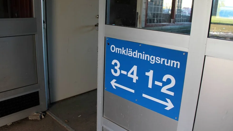 Så att alla ska veta var någonstans man klär om.