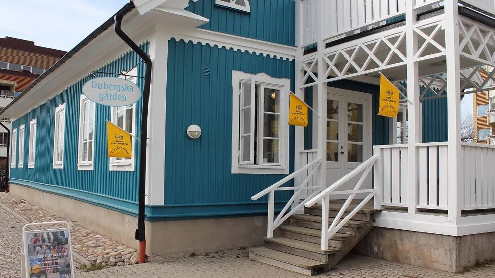 Visning. Utställningen pågår vid Dubergska gården till och med 6 april.