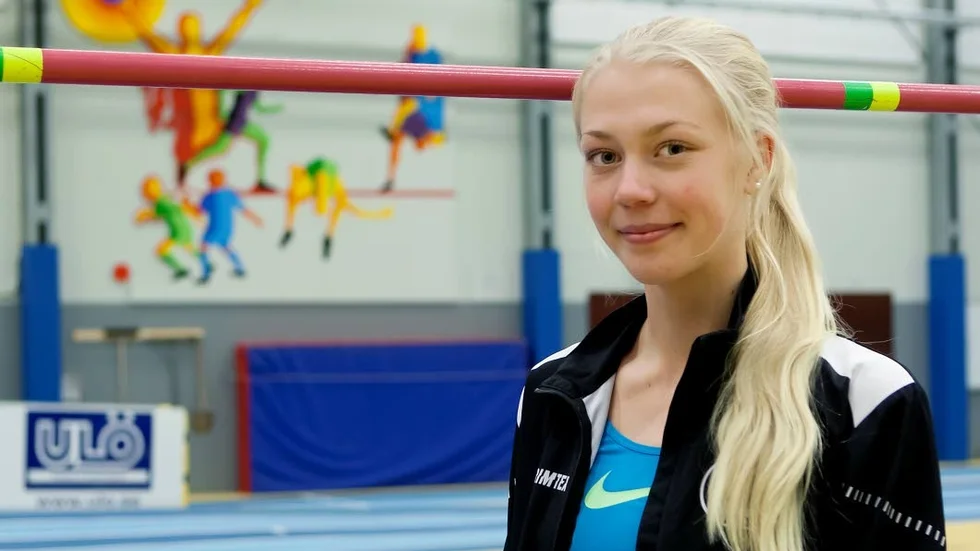 Maja Nilsson öppnade säsongen med ett rekordhopp.