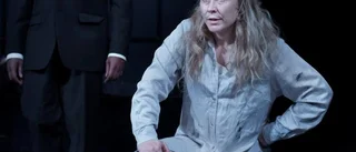 Suveränt stycke totalteater