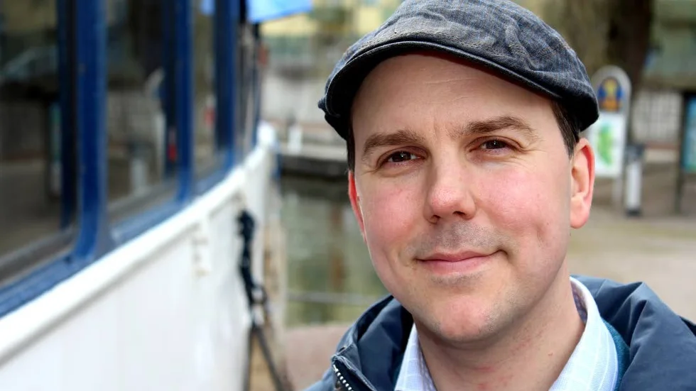 Historienörd. Så kallar han sig, Jocke Johansson, som nu ska skriva en bok om Linköpings hamn och Kinda kanal.