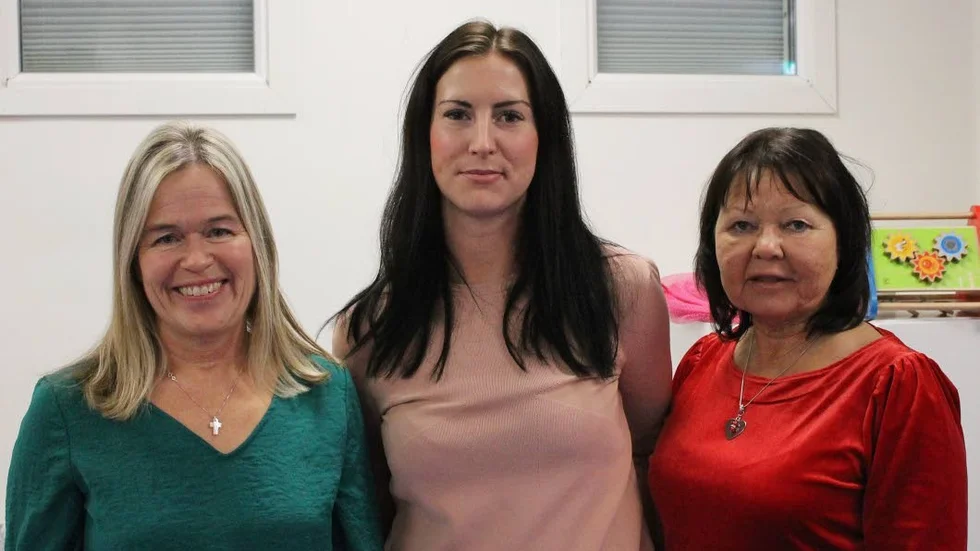 Karin Hovlund, Sara Axén och Ammi Albinsson ska tillsammans hålla i vårens kurs för föräldrar.