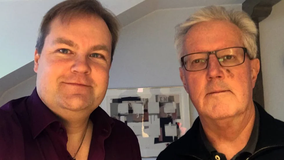 Tommy Svensson, svensk mästare på både damsidan och herrsidan som coach, gästar Bandysnacks avsnitt åtta. Prat om IFK, Rättvik och barnens skridskoåkning.