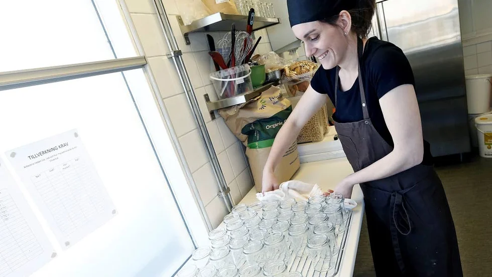 Den ekologiska kolasåsen har blivit ett signum för Agnes Johansson.