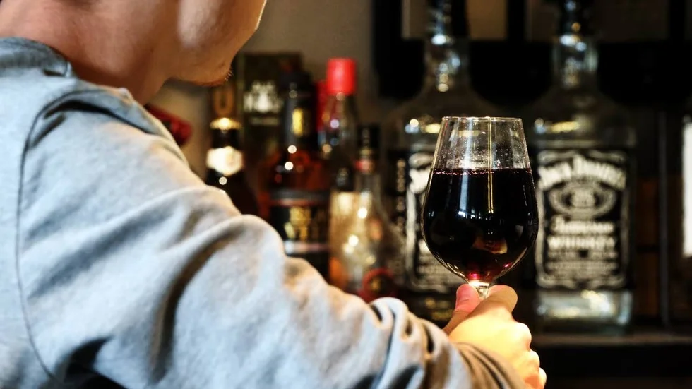Norm? Det behöver jobbas mot alkoholnormen, påpekar insändarskribenten.