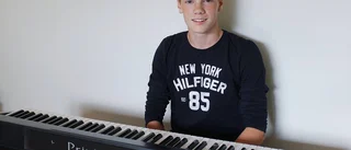 Gusten har skrivit en egen VM-låt
