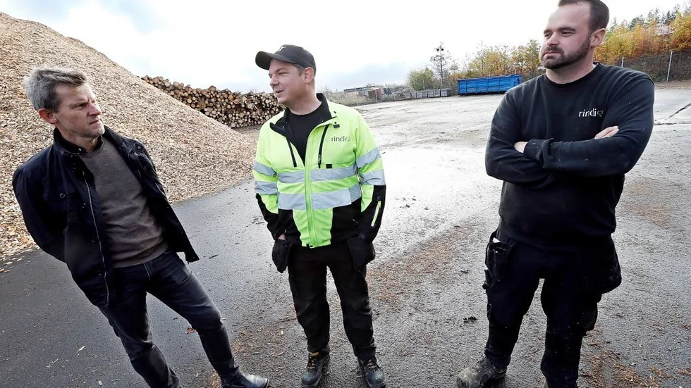 Regionchef Jan Lindkvist, platschef Anders Lorin och Per Johansson.
