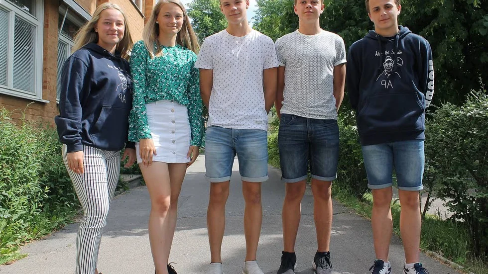 Isa Lindman, Ellen Åström, Eric Lönnqvist, Gustav Lantz och Hugo Houde tycker att uppgiften varit lärorik.