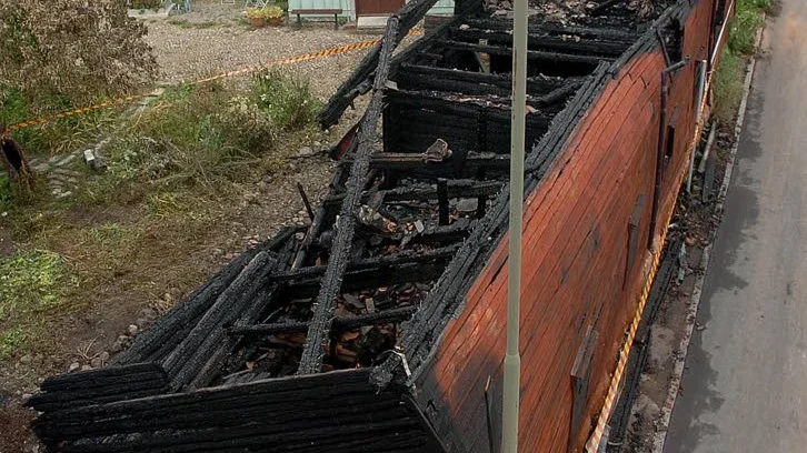 Efter branden. Den gamla stallbyggnaden från 1830-talet fick omfattande skador.