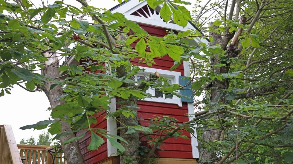 Hä kommer diverse hemliga klubbar hålla möten, eller utkik efter prussiluskor och annat otyg.