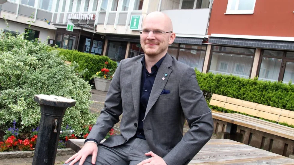 Konkurrensutsättning, sänkta arvoden för politiker och ett färre antal ledamöter och ersättare. Det är några av förslagen i Sverigedemokraterna och Christian Nordin Olssons skuggbudget.