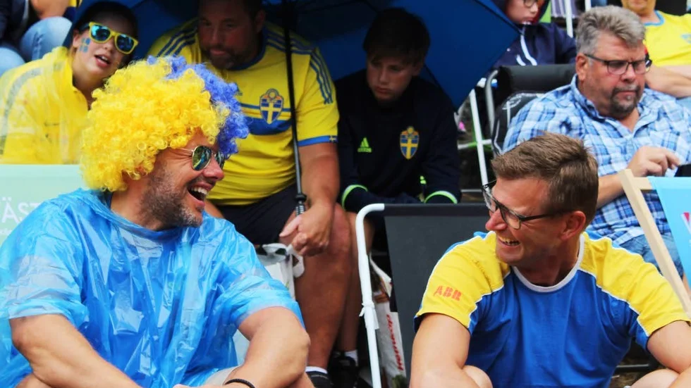 Fotbollsfesten i Stadsparken lockade hundratals åskådare.