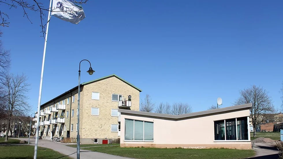 Plats. Här vill Bostadsstiftelsen Platen bygga ett höghus som ska kunna bli ett landmärke som syns från riksväg 50.