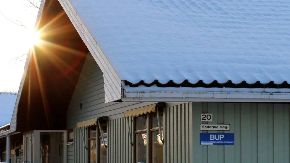 Vårdkedjan för barn och unga får kritik av landstingets revisiorer.