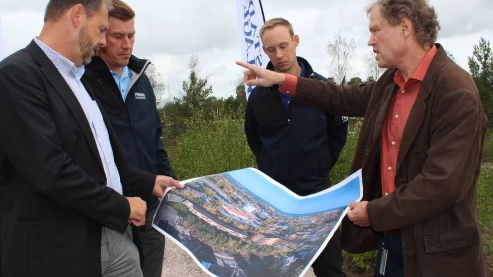 Det första tvåplanshuset beräknas stå färdigt första september 2019, höghuset ska vara klart ett halvår senare.