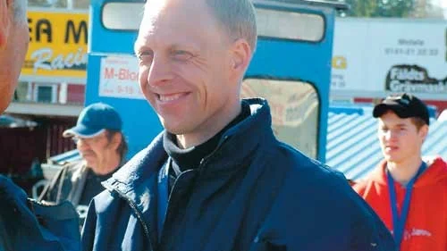 Ser fram emot säsongen. Svenske förbundskaptenen i speedway Tony Olsson hoppas på en bra säsong för de svenska förarna och tror inte att elitseriens kvalitet kan sänkas.