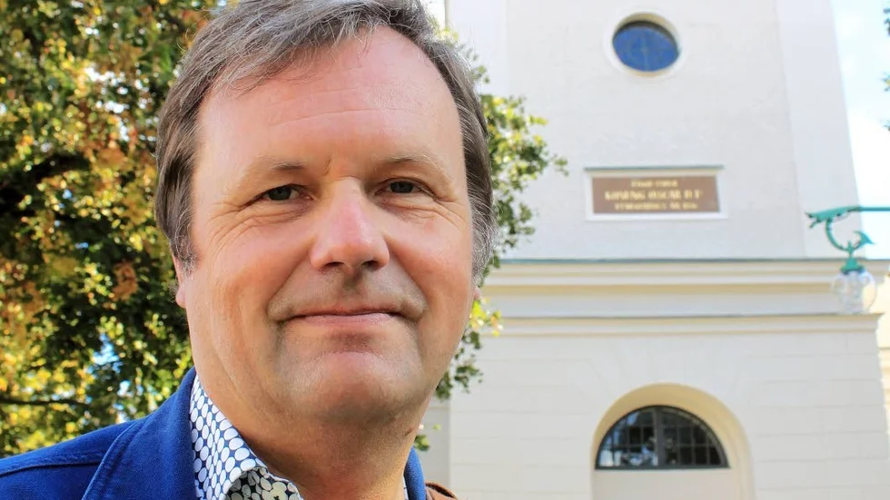 Richard Edlund på Kalmar läns museum ser inte att välgjorda takfönster skulle påverka q-märkningen som är till för att skydda fastighetsns fasad och karaktär.