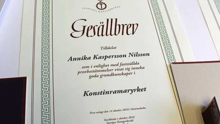 Gesällbrevet. Såhär ser ett av gesällbreven ut i närbild.