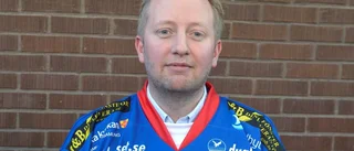 Tränaren lämnar stora rivalen