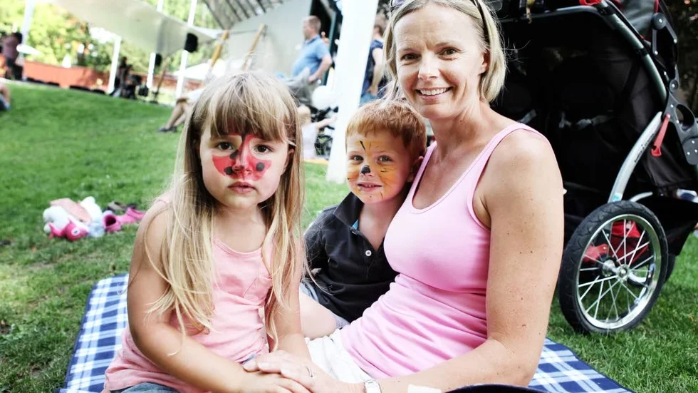 Annika Kilgras tillsammans med barnen Sofia och Gabriel.