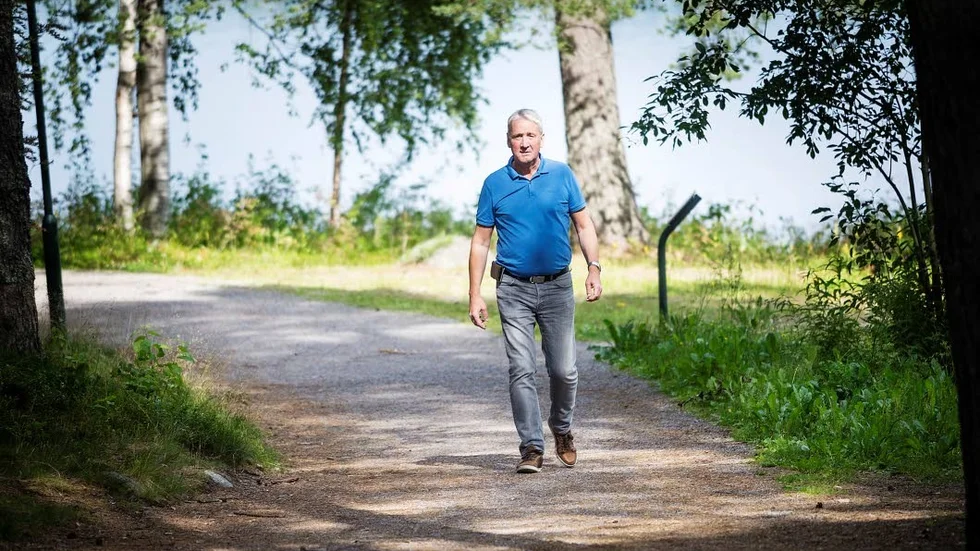 Morgonpromenad. Så ofta han kan  går Kent Ögren runt 45 minuter. "När jag är ute och rör på mig är det många som kommer fram och pratar. Det gillar jag", säger han.