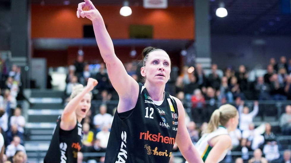 Luleå Basket-Alvik
Semifinal 1