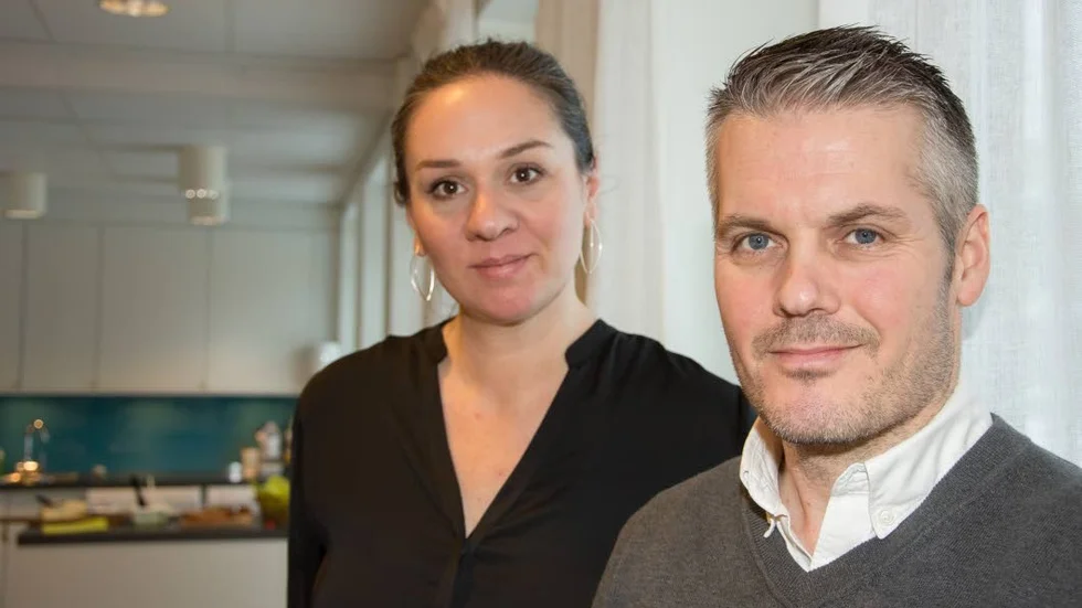 En flerstegsraket. Renetta Gkiafi och Magnus Kieri på Arkitekthuset Monarken föreslår nya bostäder på Skogsvallen och en ny arena i "Röda Havet", vattenspegeln mellan Bodenvägen och regionhuset.