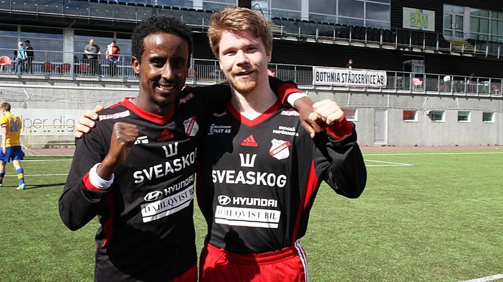 DE FIXADE SEGERN. Skogsås målskyttar Abdirahman Said och Emil Johansson.