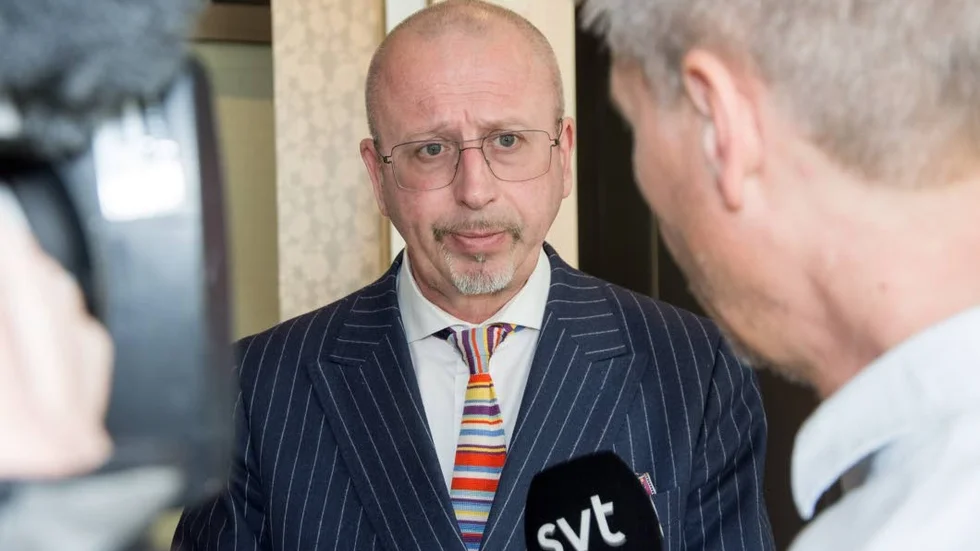 Bårde intgsrätten och hovrätten dömde Kaj Linna på uppfifter från den 44-årige mannen, en person som, enligt Thomas Magnusson helt saknar trövärdighet.