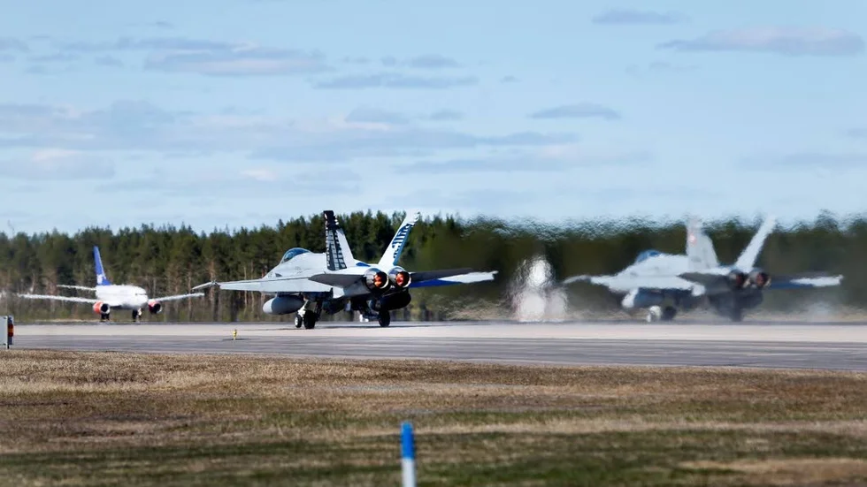 ACE. I årets övning över norra Finland, Nordnorge och Norrbotten övar cirka 3 500 personer och 107 flygplan. I förra ACE-övningen, 2015,  deltog 115 flygplan framhåller debattören.