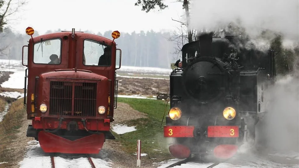 Byte. Loket är tvunget att åka av när det röda ska göra sitt.
