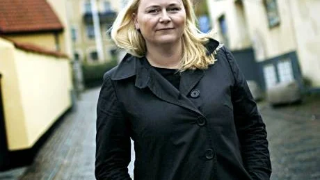 Josefin Ahlström är just nu hemma i Visby, en tänkbar plats för någon av hennes kommande romaner.