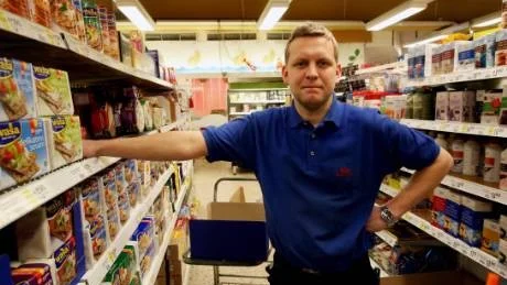 Handlare. Jimmy Hamstedt tror att Slite har utvecklats mycket om fem år och att en bättre hamn är bra för orten. Men hur det blir för miljön med en gasledning säger han sig inte veta något om.