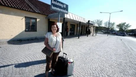 Stadsresenär. Nancy Diaz åker en hel del buss, men bara inom Visby. Hon tycker att kollektivtrafiken i Visby fungerar utmärkt. "Men kanske åker färre buss på sommaren, och tar cykeln i stället", funderar hon.