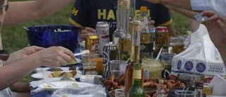 Stökig midsommar- fest vid Sudersand