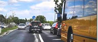 Kön till Fårö stoppar upp trafiken