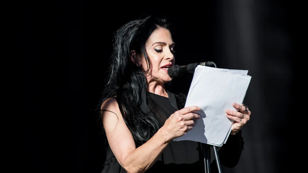 Diamanda Galás är en grekisk-amerikansk vokalist, pianist och kompositör – och Dennis Fahlgrens senaste musikupptäckt. 
