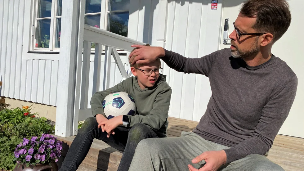 "Pappa, vi kan väl skaffa en kanin? Dom är ju så gulliga!" Gustav bor varannan vecka hos pappa Daniel Aldal i Skoby, söder om Alunda.