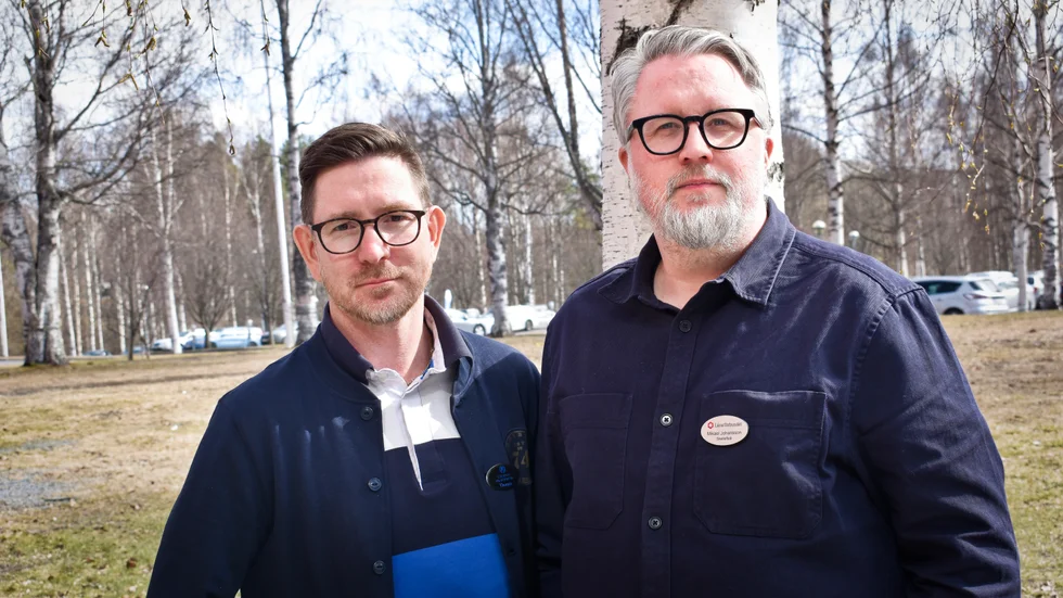 Thomas Ekholm, Lärarnas riksförbund och Mikael Johansson, Lärarförbundet är missnöjda med löneutvecklingen för lärare i Skellefteå kommun.