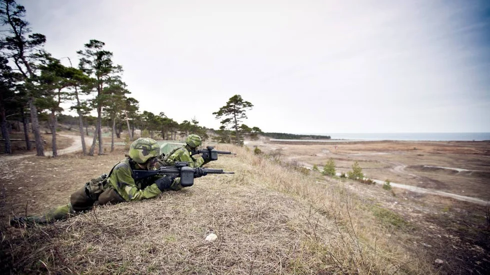 Försvarsövning på Tofta skjutfält.