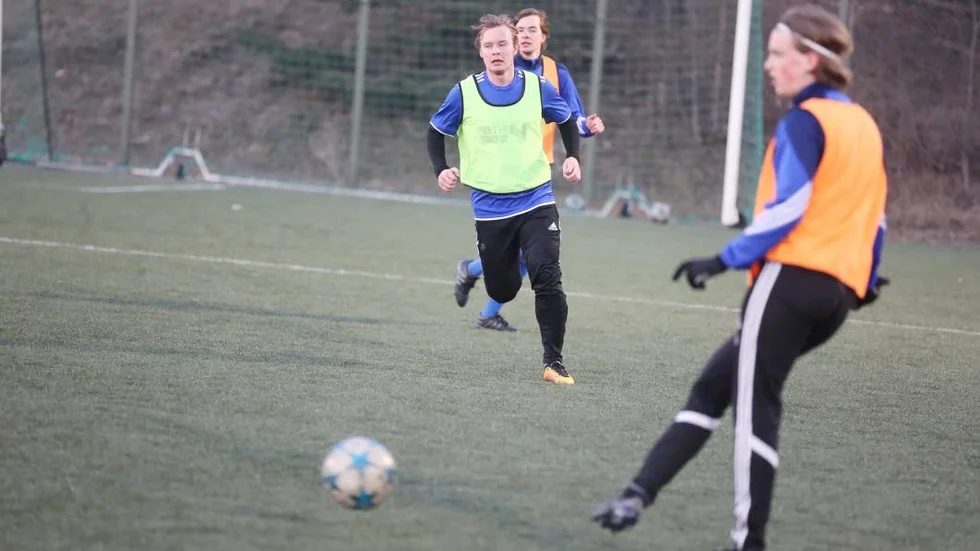 Emil Salomonsson lämnade FC Gute för Väskinde, för att få spela regelbundet.