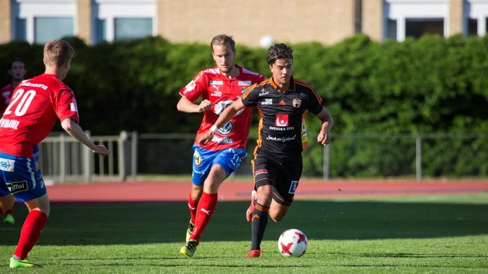 Inbytte Martin Silva gjorde två mål för Gute.
