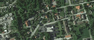 Stor villa på 310 kvadratmeter såld i Östervåla - priset: 4 000 000 kronor