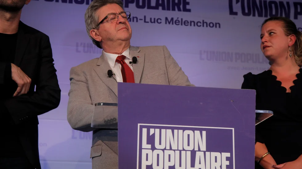 Jean-Luc Mélenchon samlar stöd för att bli ledare för hela Frankrikes vänster i sommarens parlamentsval. Det tidigare maktpartiet Socialistpartiet har till sist slutit upp. Arkivbild.