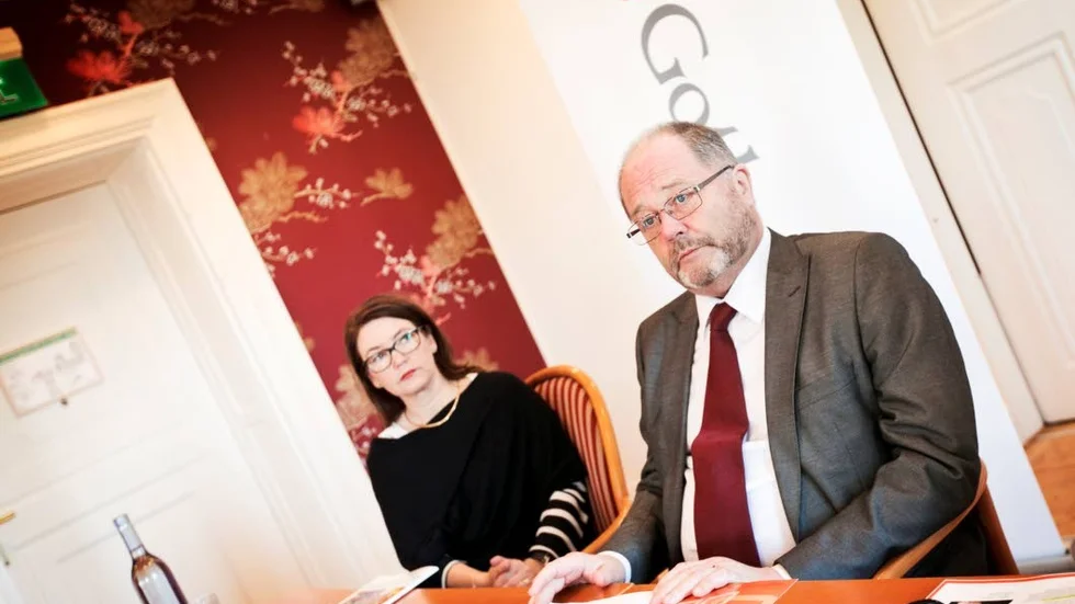 Försäljning. Elisabeth Kalkhäll, vd och Mats Ågren, styrelseordförande i Gotlandshem.