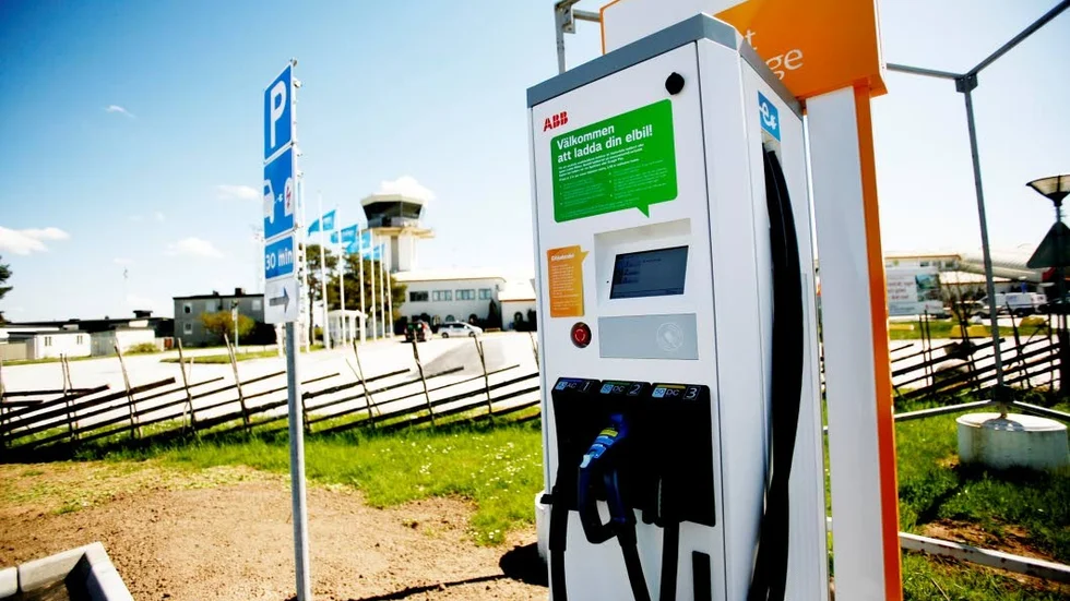 Det finns i dags-läget fem laddstationer 
på ön. Tre av dem finns 
i Visby, en i Fårösund och en i Hemse.