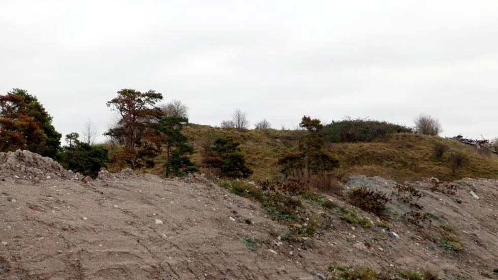 Den nedlagda deponin i Visby ska ännu sluttäckas.