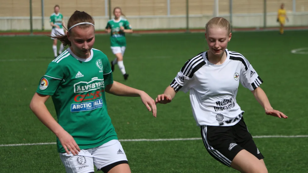 Älvsby IF tog tre viktiga poäng mot Kågedalens AIF.