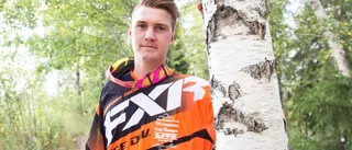 Joakim, 22, kniper SM-poäng